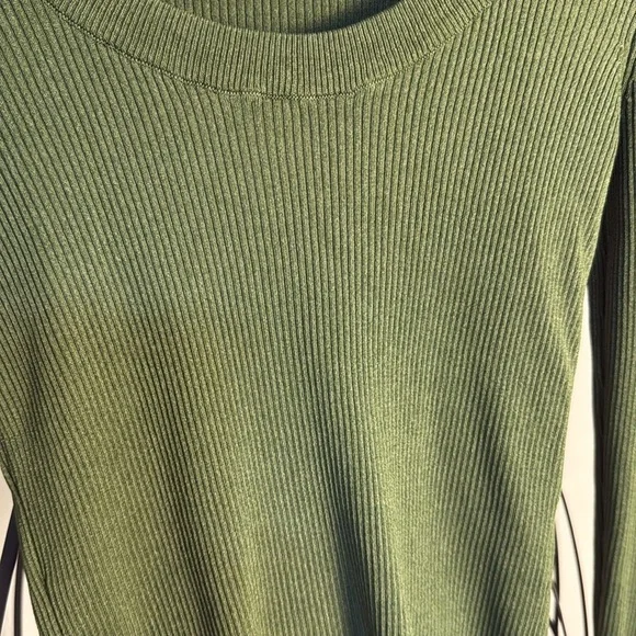 Zara Forest Green Ribbed Long Sleeve Top - Picture 2 of 5